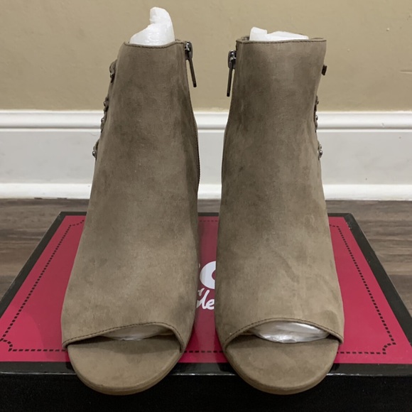 Circus By Sam Edelman Edna Taupe High Heel Booties Size 10 - Picture 6 of 11